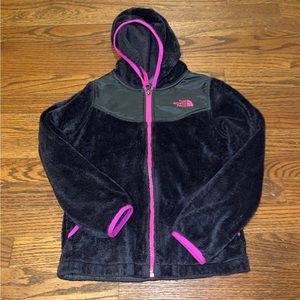Girls North Face Fleece Jacket size small 7/8